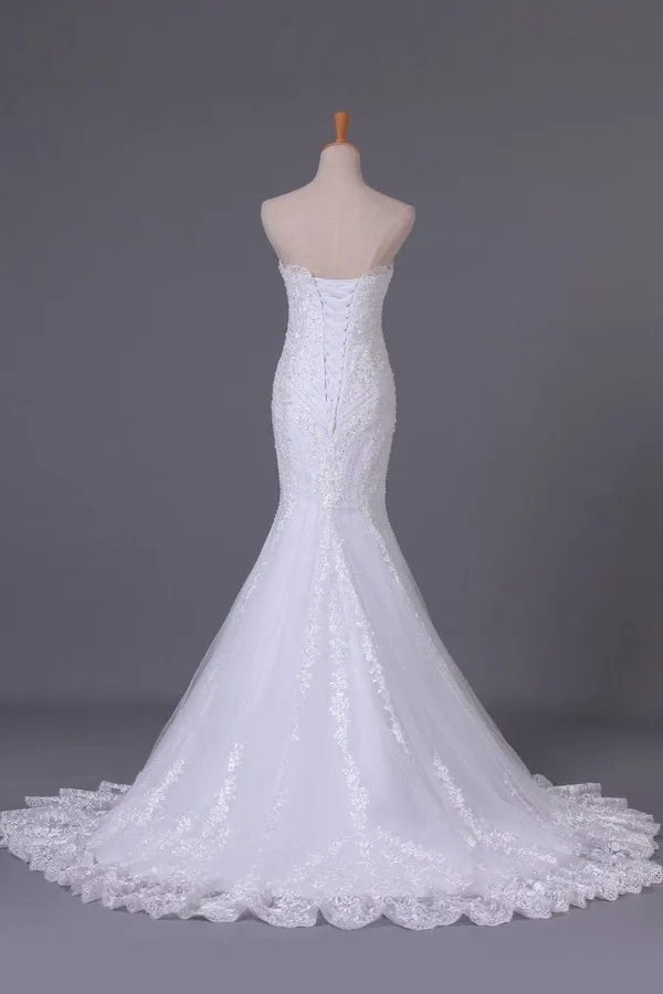 2024 Wedding Dresses Strapless Mermaid Chapel Train With Applique PALNQSED