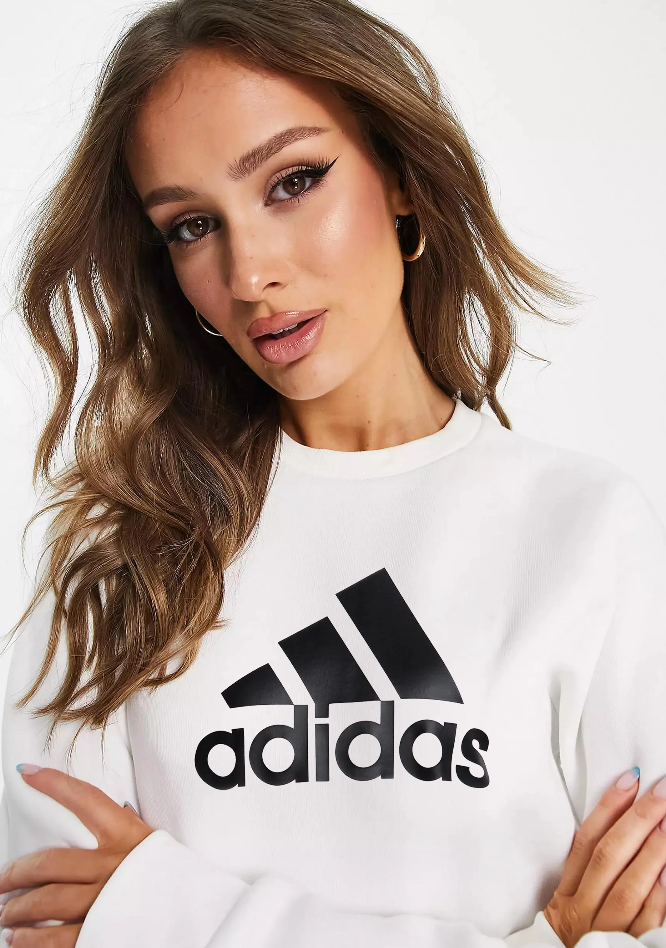 Adidas Womens Essential Logo Loose Sweatshirt <BR> HD1783