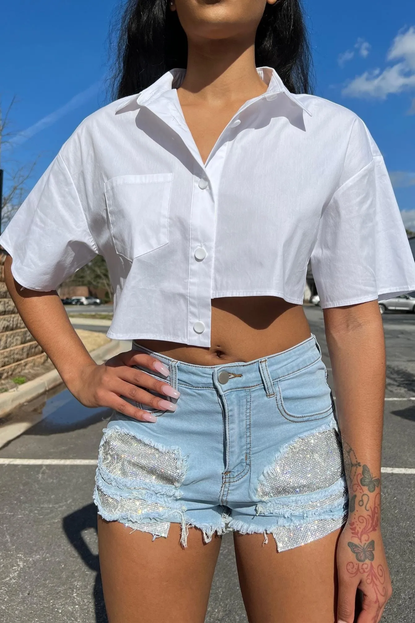 Chic Collared Crop Top