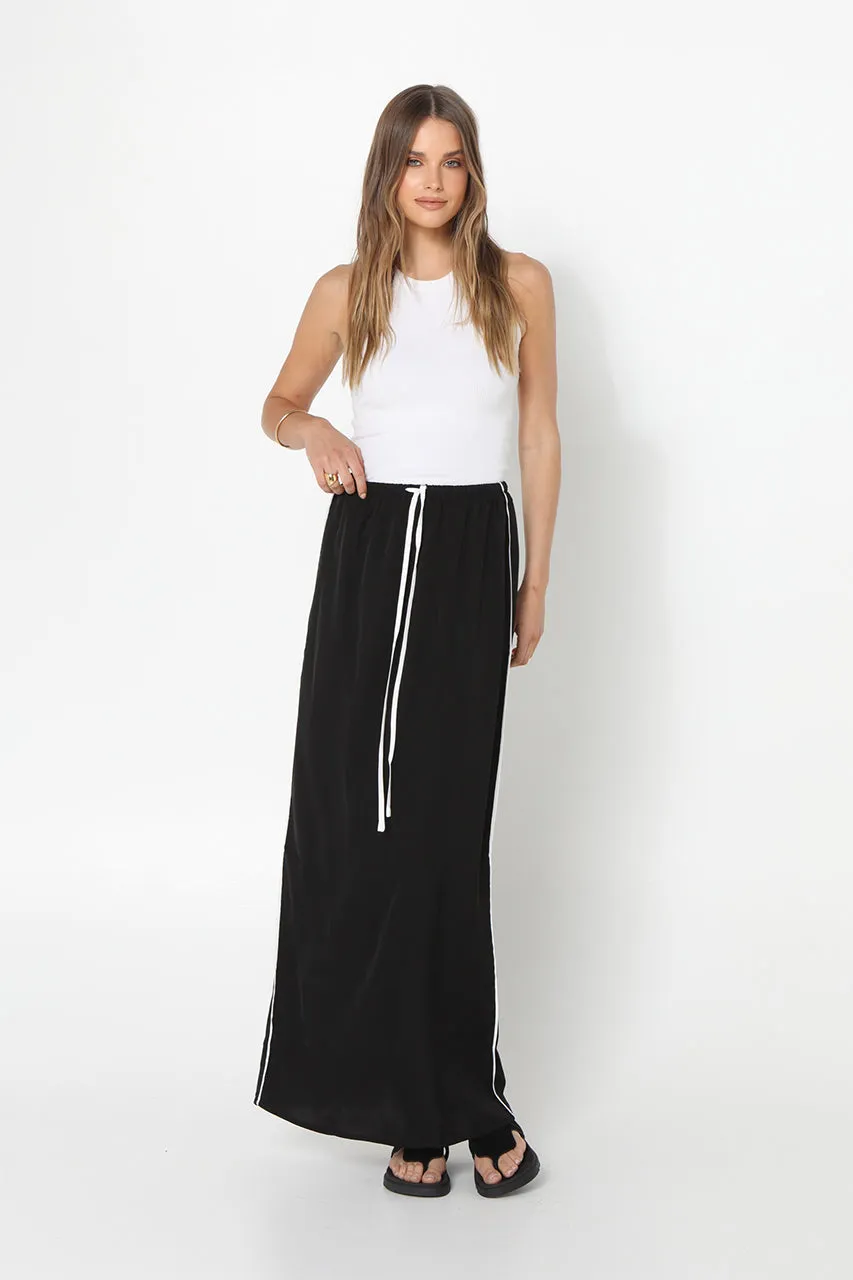 Clara Skirt | Black