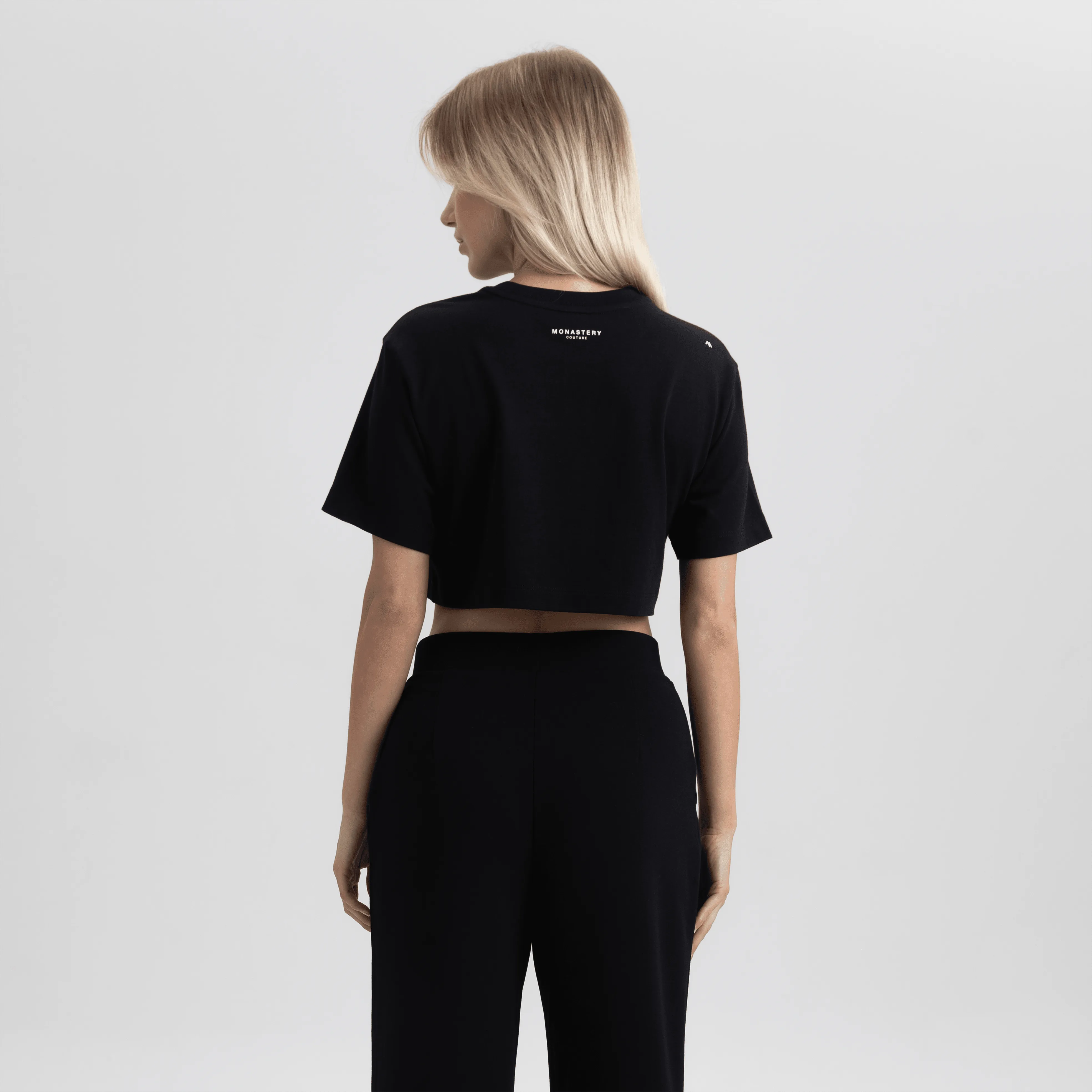 LYKAN CROP TOP BLACK