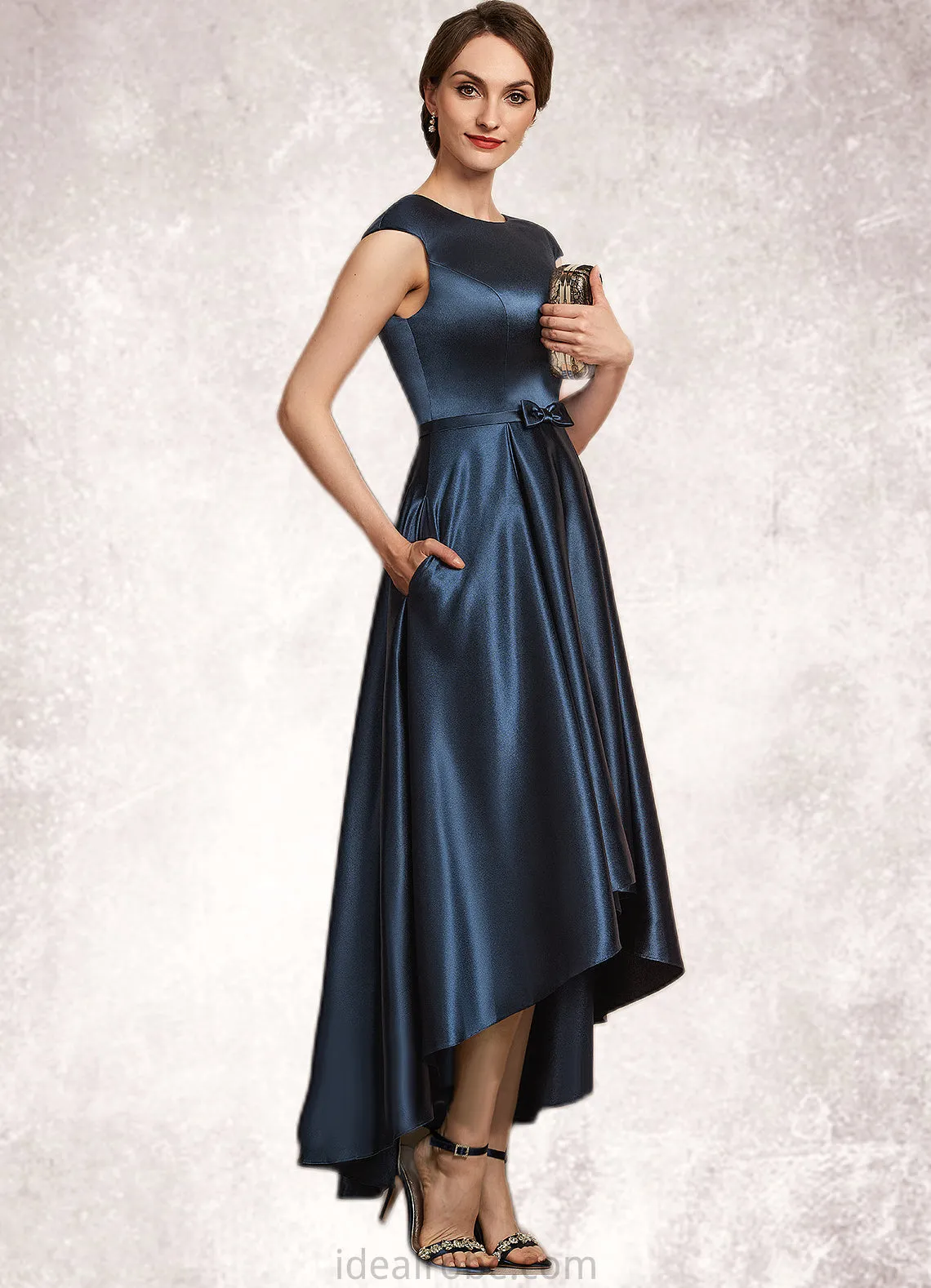 Olive A-Line Scoop Neck Asymmetrical Satin Mother of the Bride Dress With Bow(s) Pockets STK126P0014976